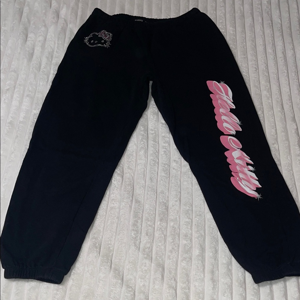 Hello Kitty x Forever 21 Jogger | Size Large